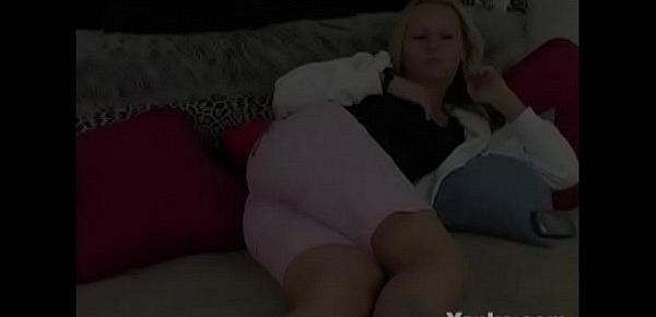 Naughty Ashley Cums On The Couch